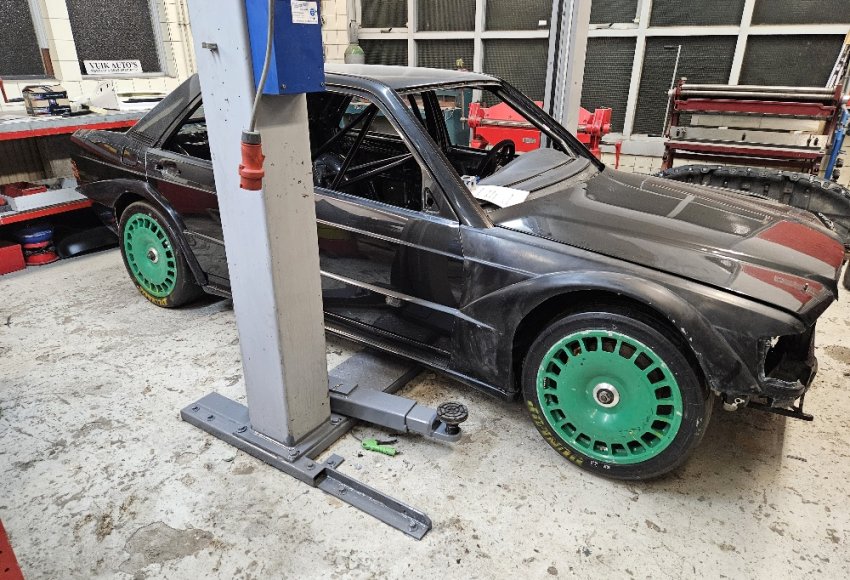 Originaler Mercedes-Benz 190E 2.5-16 EVO 2 Gruppe A