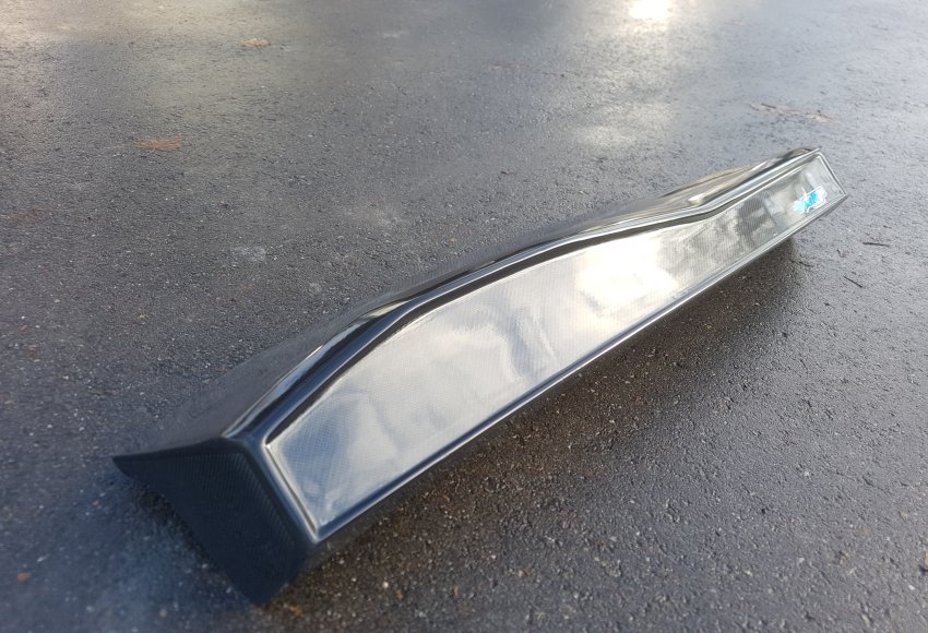 Salpicadero de carbono W201