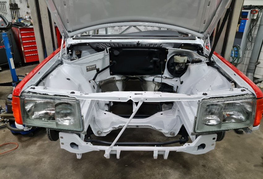 Mercedes-Benz 190E 2.3-16 DTM 1984 straßenzugelassen