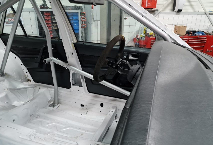 Mercedes-Benz 190E 2.3-16 DTM 1984 straßenzugelassen