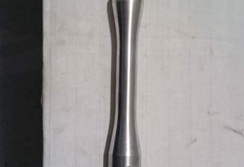 Aluminium-Hinterachse mit hochwertigen Querlenkern